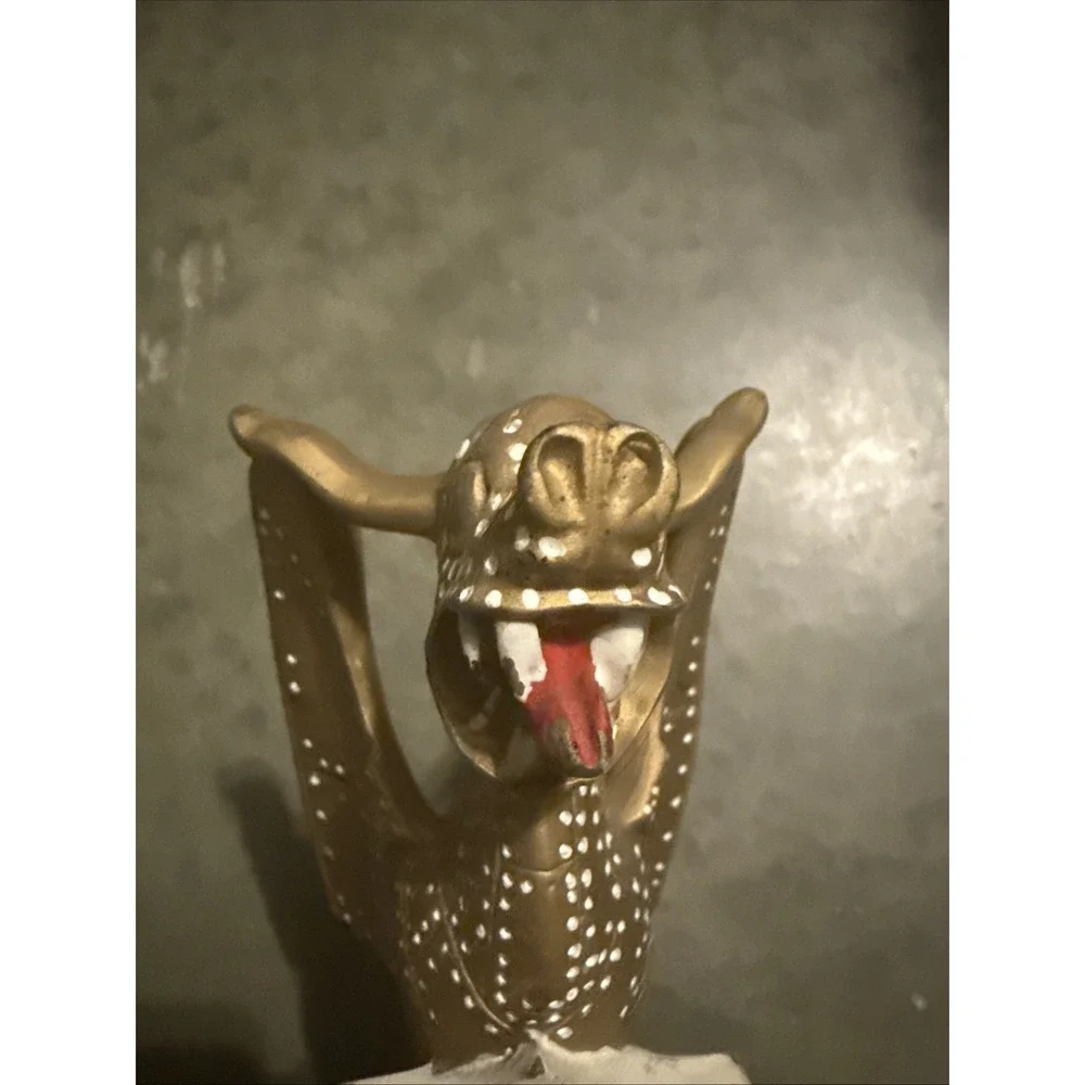 GULDEN DRAAK - QUAD - FLYING DRAGON - BEER TAP HANDLE (Broken)
